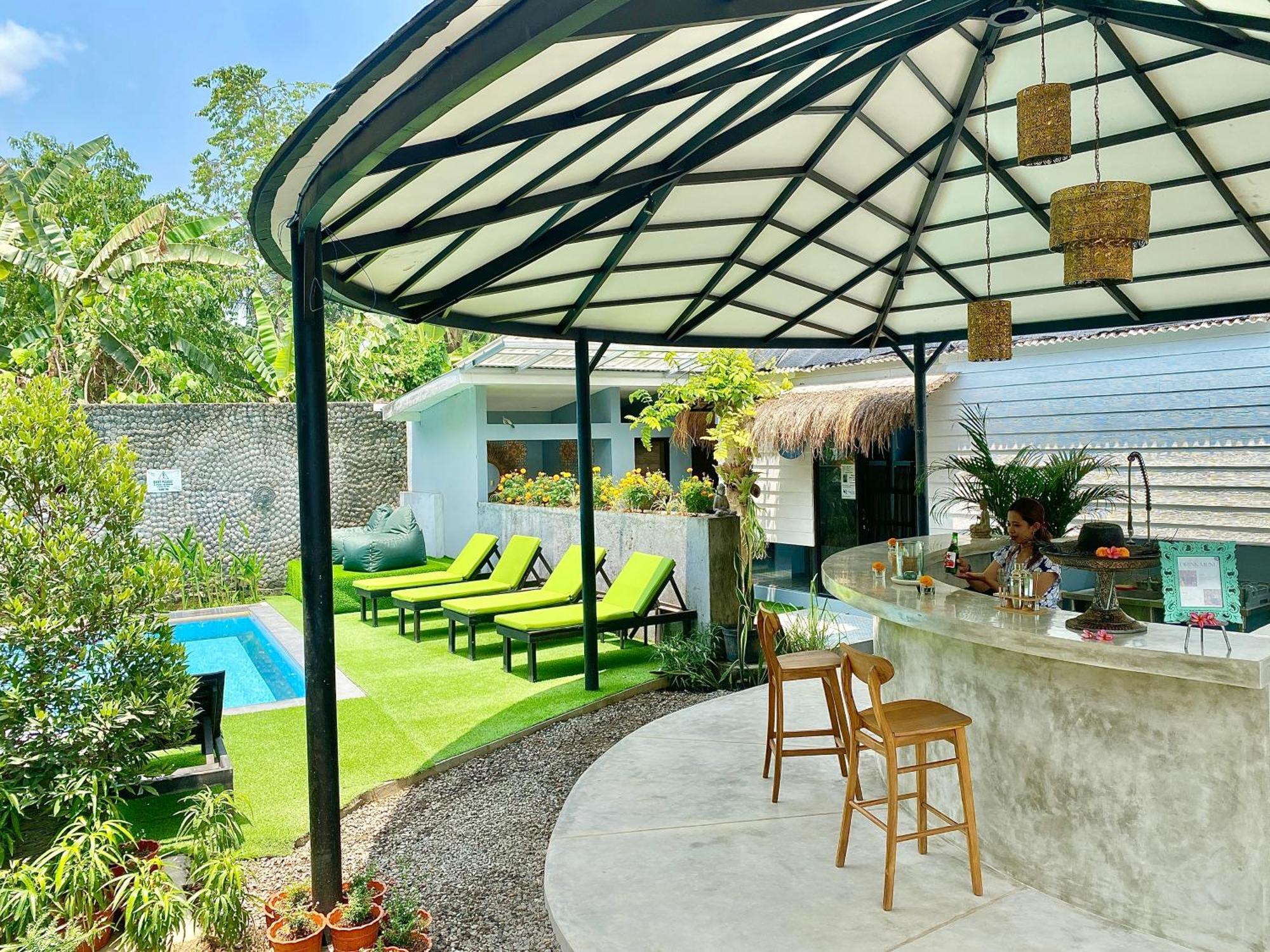 The Jungle Hostel Canggu Εξωτερικό φωτογραφία
