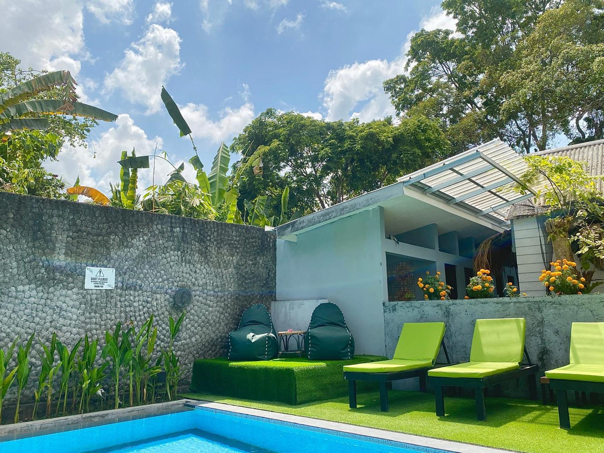 The Jungle Hostel Canggu Εξωτερικό φωτογραφία