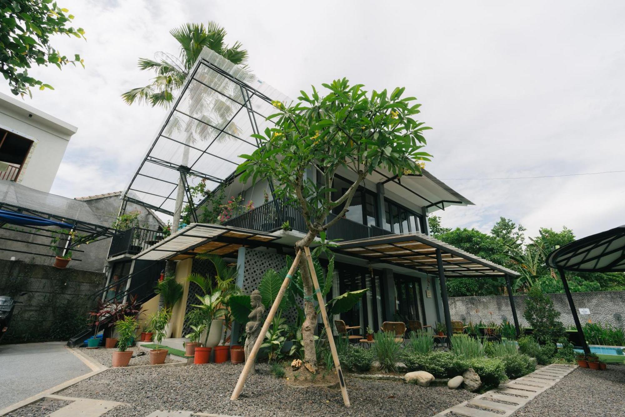 The Jungle Hostel Canggu Εξωτερικό φωτογραφία
