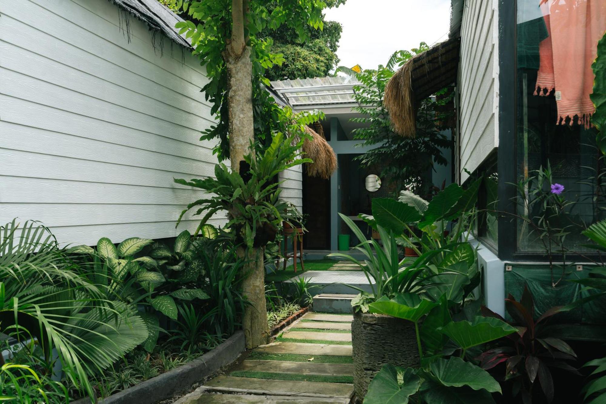 The Jungle Hostel Canggu Εξωτερικό φωτογραφία