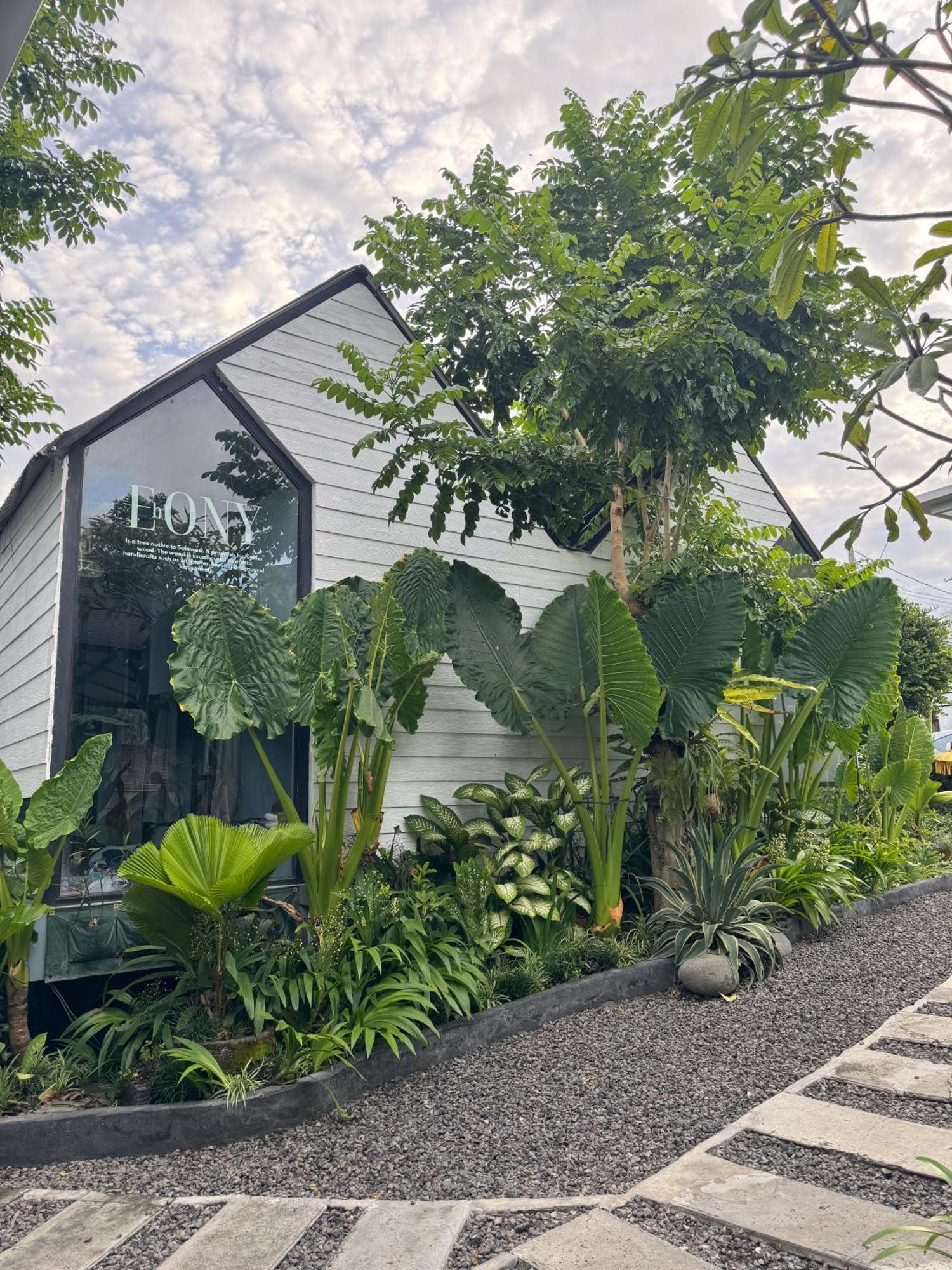 The Jungle Hostel Canggu Εξωτερικό φωτογραφία