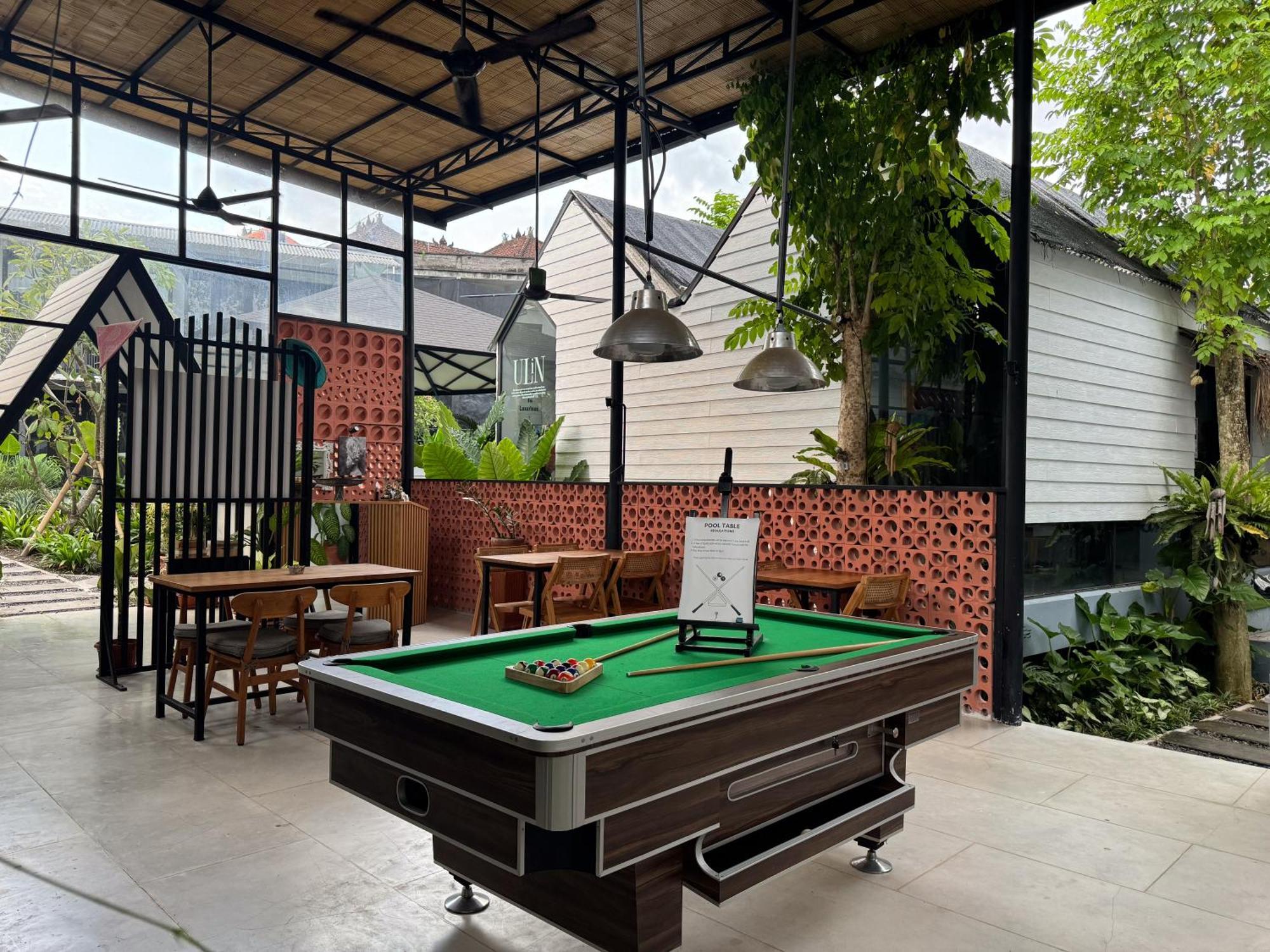 The Jungle Hostel Canggu Εξωτερικό φωτογραφία