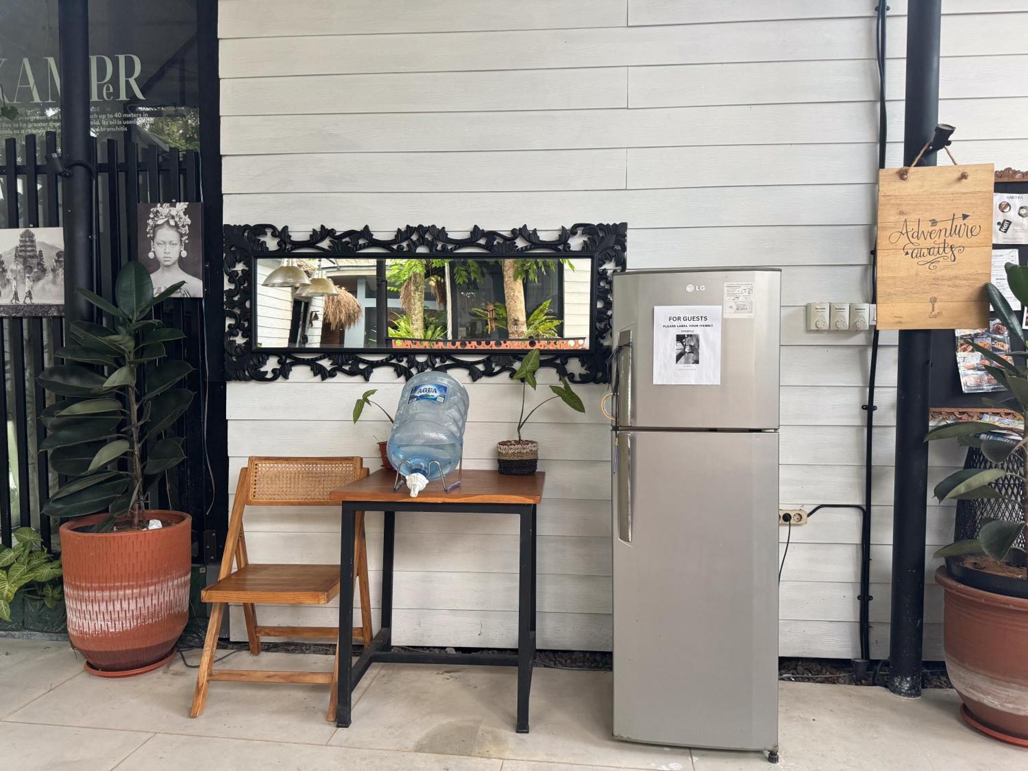 The Jungle Hostel Canggu Εξωτερικό φωτογραφία