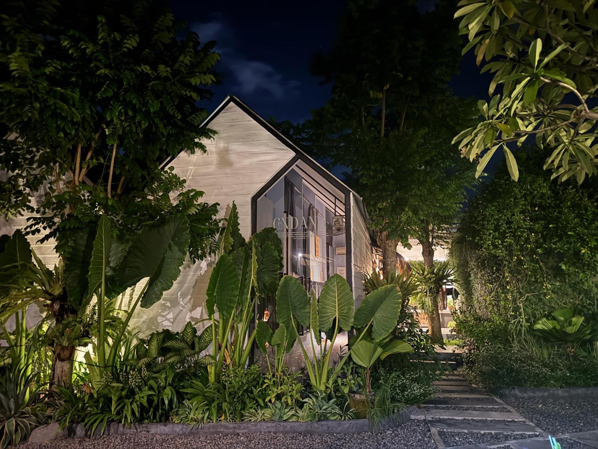The Jungle Hostel Canggu Εξωτερικό φωτογραφία