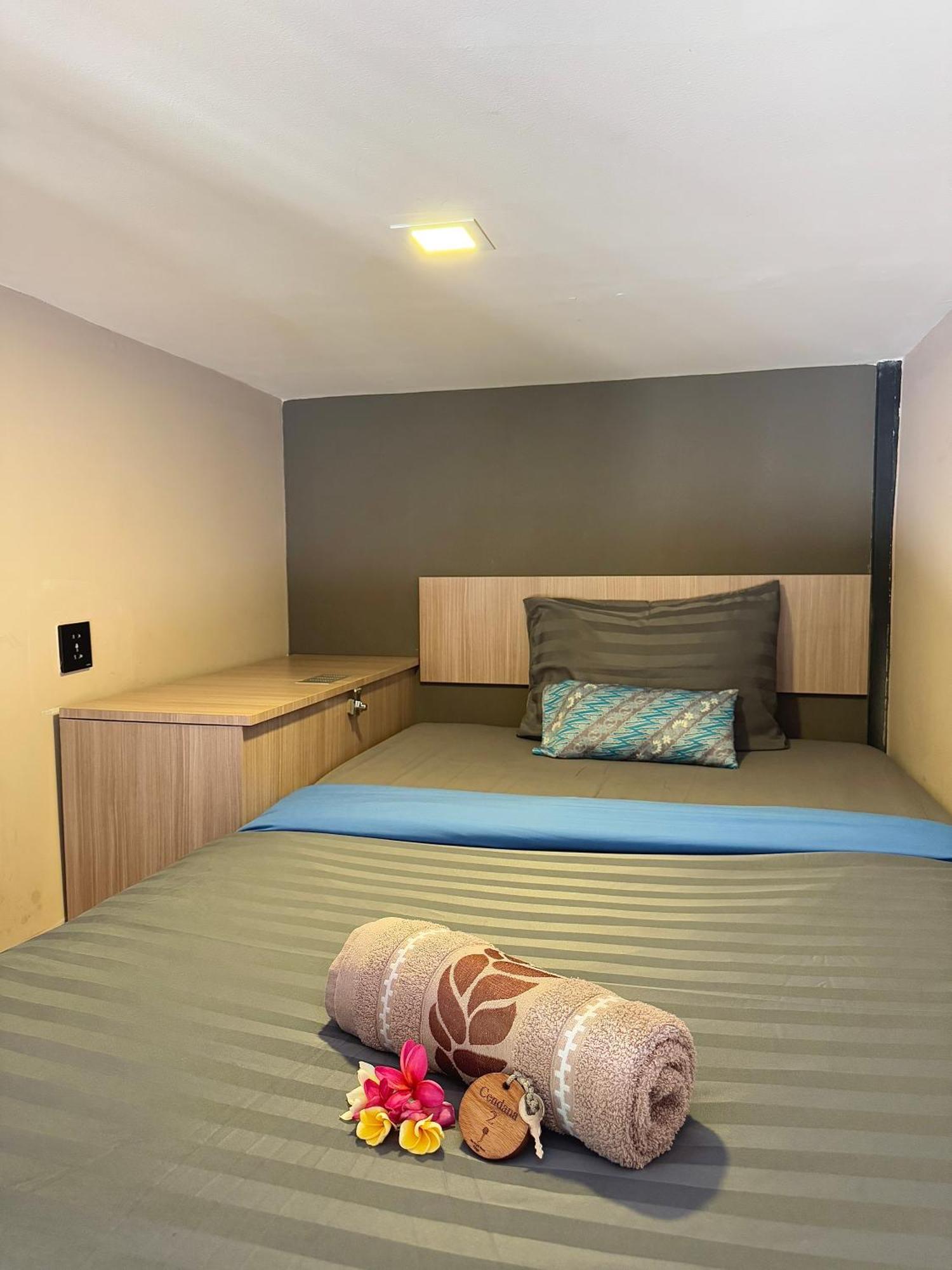 The Jungle Hostel Canggu Εξωτερικό φωτογραφία