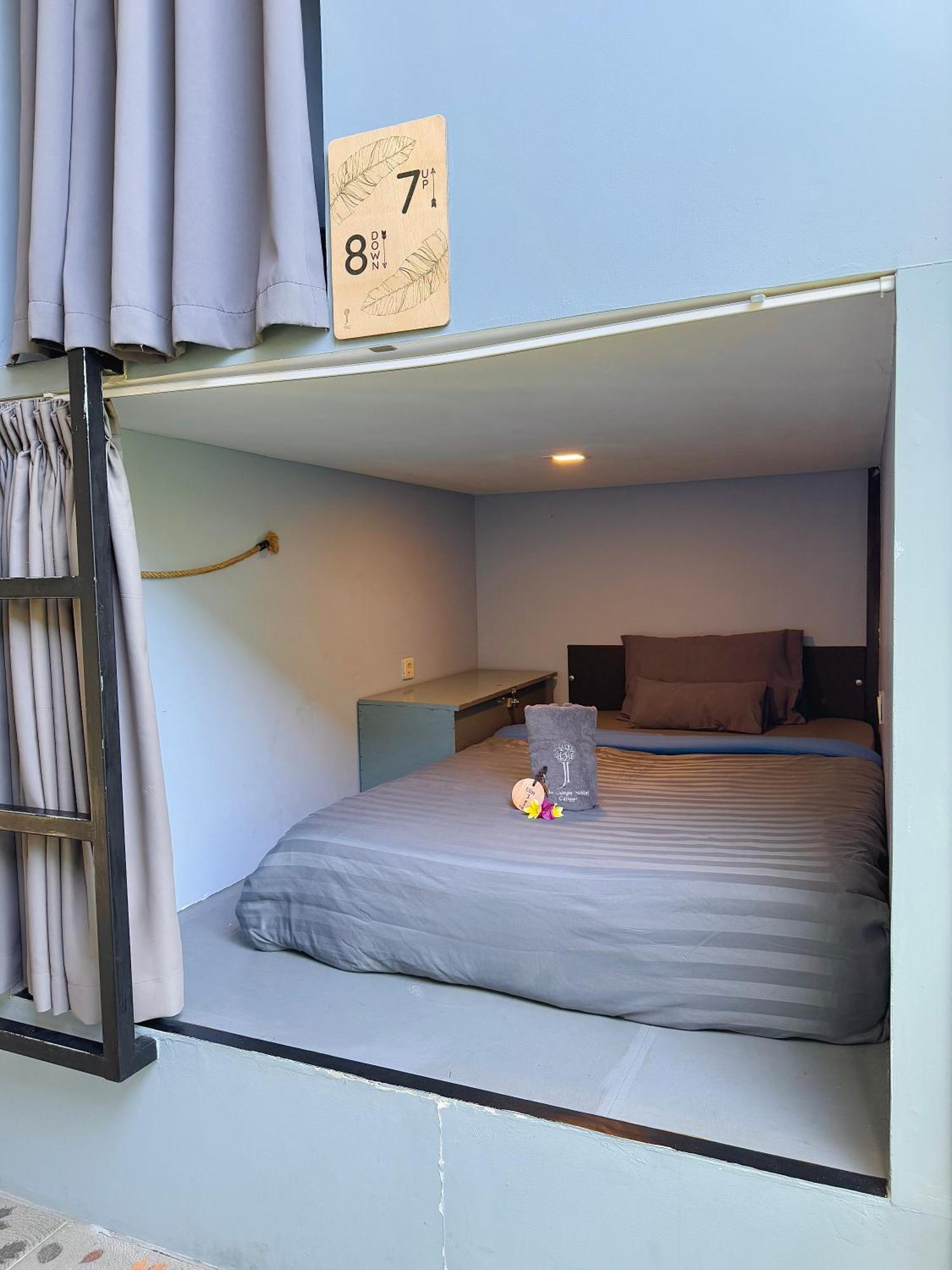 The Jungle Hostel Canggu Εξωτερικό φωτογραφία